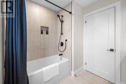 14 Kinglet Way, Conception Bay South, NL - Indoor Photo Showing Bathroom