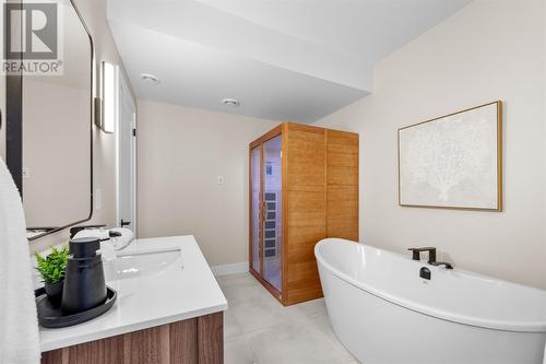 14 Kinglet Way, Conception Bay South, NL - Indoor Photo Showing Bathroom