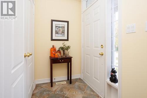 983 Lake Drive E, Georgina (Sutton & Jackson'S Point), ON - Indoor Photo Showing Other Room