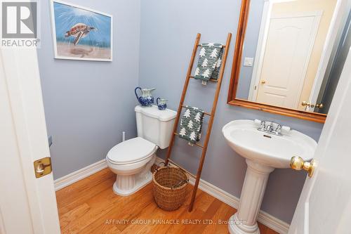 983 Lake Drive E, Georgina (Sutton & Jackson'S Point), ON - Indoor Photo Showing Bathroom