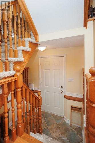 983 Lake Drive E, Georgina (Sutton & Jackson'S Point), ON - Indoor Photo Showing Other Room