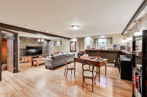Family room - 6 Rue Des Doublons, Blainville, QC - Indoor