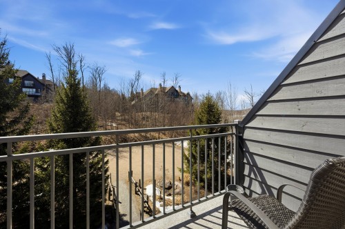 Vue - 8-260 Rue Du Mont-Plaisant, Mont-Tremblant, QC - Outdoor With Exterior