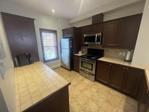 Kitchen - 8-260 Rue Du Mont-Plaisant, Mont-Tremblant, QC - Indoor Photo Showing Kitchen