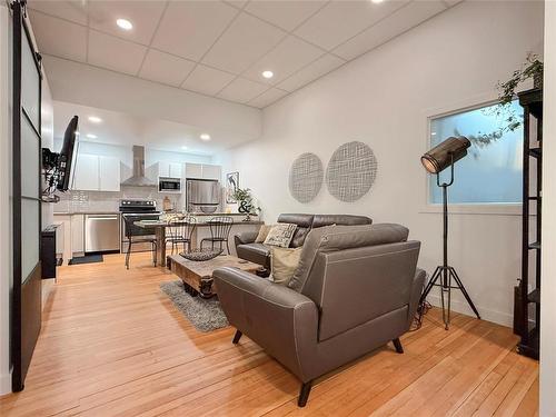 513 Second Avenue, Alexander, MB 