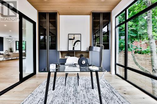 431 Sandlewood Road, Oakville (Wo West), ON -  With Exterior