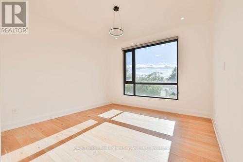 431 Sandlewood Road, Oakville (Wo West), ON - Indoor Photo Showing Other Room