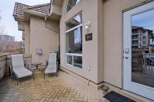 101-1128 Sunset Drive, Kelowna, BC - Outdoor With Exterior