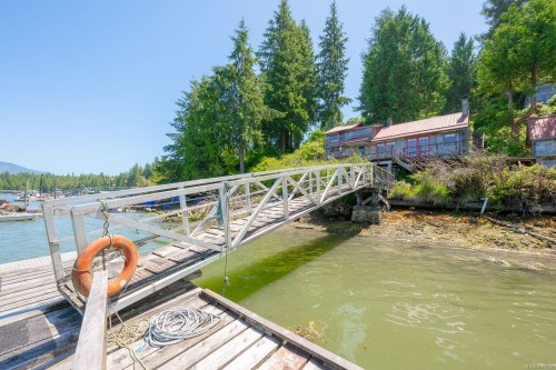 310 Tower Rd, Bamfield, BC 