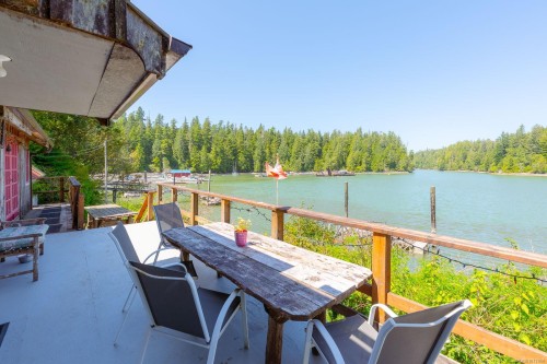 310 Tower Rd, Bamfield, BC 