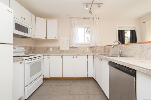 444 Hamilton Ave, Nanaimo, BC 