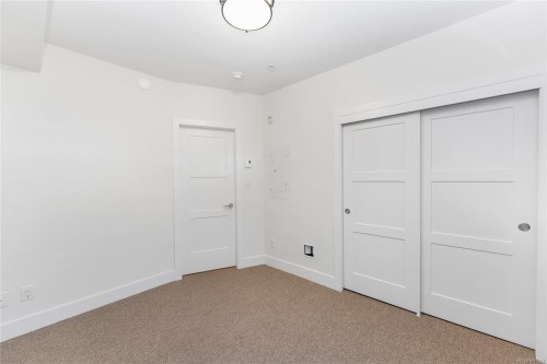 102 C-1224 Richardson St, Victoria, BC - Indoor Photo Showing Other Room