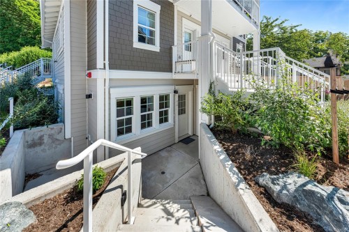 102 C-1224 Richardson St, Victoria, BC - Outdoor