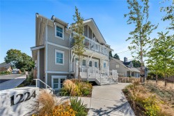 102 A-1224 Richardson St  Victoria, BC V8V 3E1