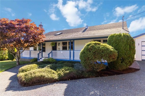 711 Miller Ave, Saanich, BC 