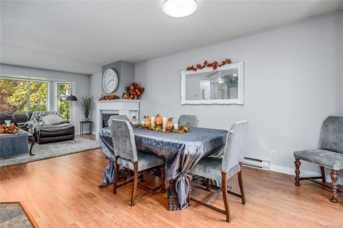 2043 Valley View Dr, Courtenay, BC 