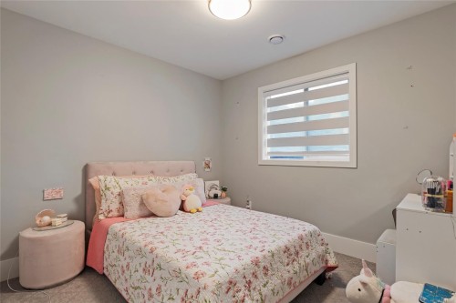 25 Tuzo Crt, View Royal, BC 