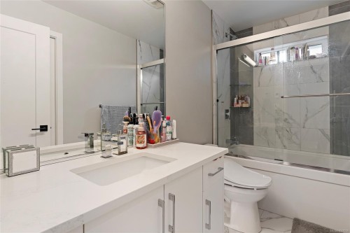 25 Tuzo Crt, View Royal, BC 