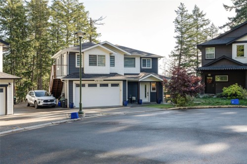 25 Tuzo Crt, View Royal, BC 