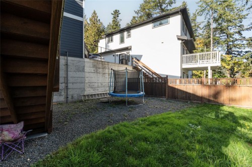 25 Tuzo Crt, View Royal, BC 