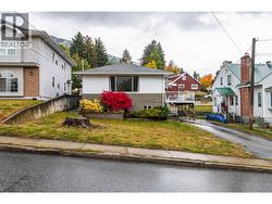 714 Robson Street  Nelson, BC V1L 5B1