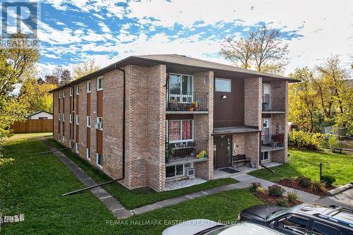 135 LANSDOWNE STREET W  Peterborough (Otonabee Ward 1), ON K9J 1Y2