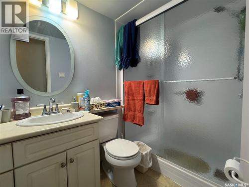109 2911 Harding Street, Regina, SK - Indoor Photo Showing Bathroom