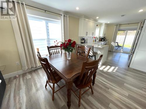 40C Riverside Drive, Bishop'S Falls, NL - Indoor Photo Showing Dining Room