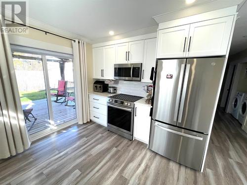 40C Riverside Drive, Bishop'S Falls, NL - Indoor Photo Showing Kitchen