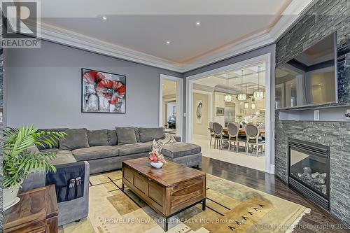 29 Threadneedle Crescent, Toronto, ON - Indoor Photo Showing Living Room With Fireplace