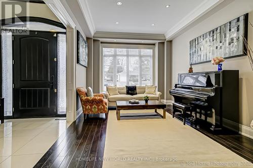 29 Threadneedle Crescent, Toronto, ON - Indoor