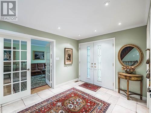 1529 Ballyclare Drive, Mississauga, ON - Indoor Photo Showing Other Room