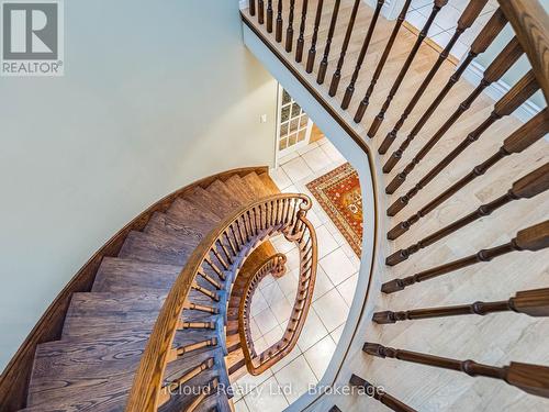 1529 Ballyclare Drive, Mississauga, ON - Indoor Photo Showing Other Room