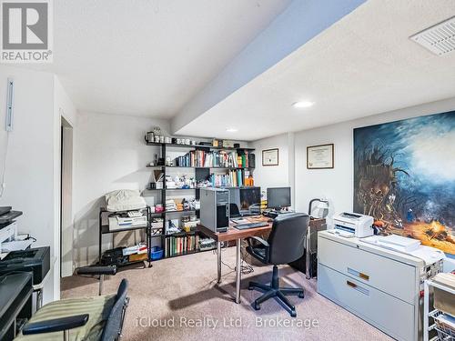 1529 Ballyclare Drive, Mississauga, ON - Indoor Photo Showing Office