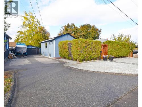 3930 26 Street, Vernon, BC - Outdoor