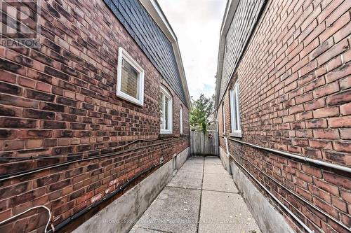 1138 Woodbine Avenue, Toronto, ON -  Photo Showing Other Room