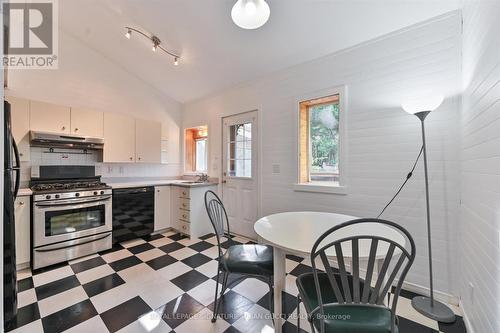 1138 Woodbine Avenue, Toronto, ON - Indoor