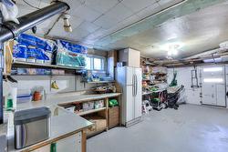 Garage - 