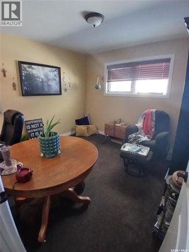 589 Poplar Crescent, Shaunavon, SK - Indoor