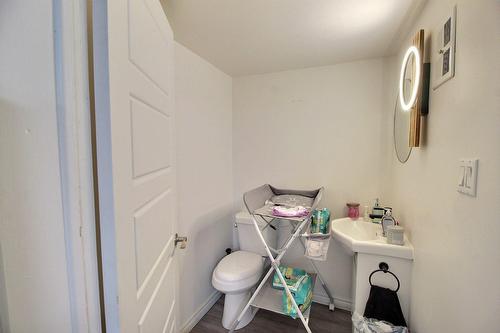Powder room - 85 Av. Principale, Rouyn-Noranda, QC - Indoor Photo Showing Bathroom