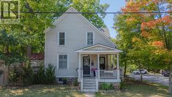 26 MOUNTAIN STREET  Grimsby (Grimsby West), ON L3M 3K1