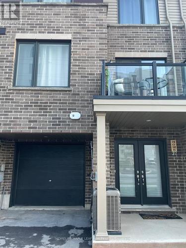 27 ROXANNE DRIVE  Hamilton, ON L8H 1L9