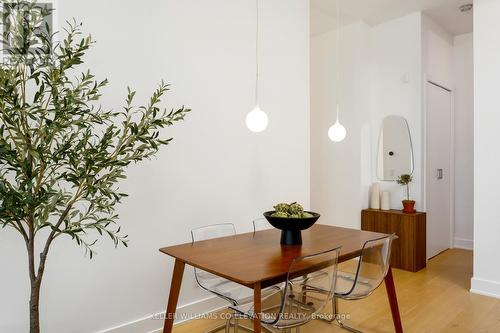 204 - 483 Dupont Street, Toronto, ON - Indoor Photo Showing Dining Room