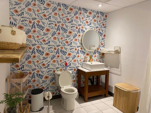 Powder room - 465 Rue Labelle, Saint-Jérôme, QC - Indoor Photo Showing Bathroom