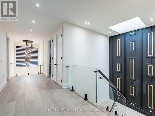 3081 Grenville Drive, Mississauga, ON - Indoor Photo Showing Other Room