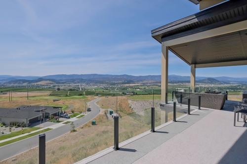 2192 Ryegrass Road, Kelowna, BC - Outdoor With View With Exterior