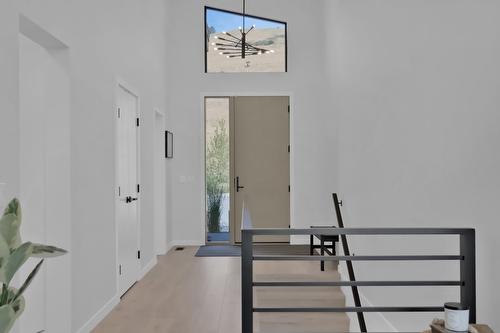 2192 Ryegrass Road, Kelowna, BC - Indoor