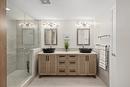 111-600 Sarsons Road, Kelowna, BC  - Indoor Photo Showing Bathroom 