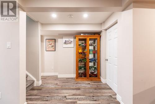 118 Stirling Macgregor Drive, Cambridge, ON - Indoor Photo Showing Other Room