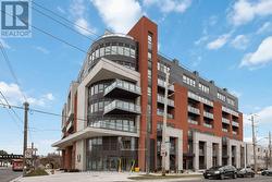 201 - 2433 DUFFERIN STREET  Toronto, ON M6E 3T3
